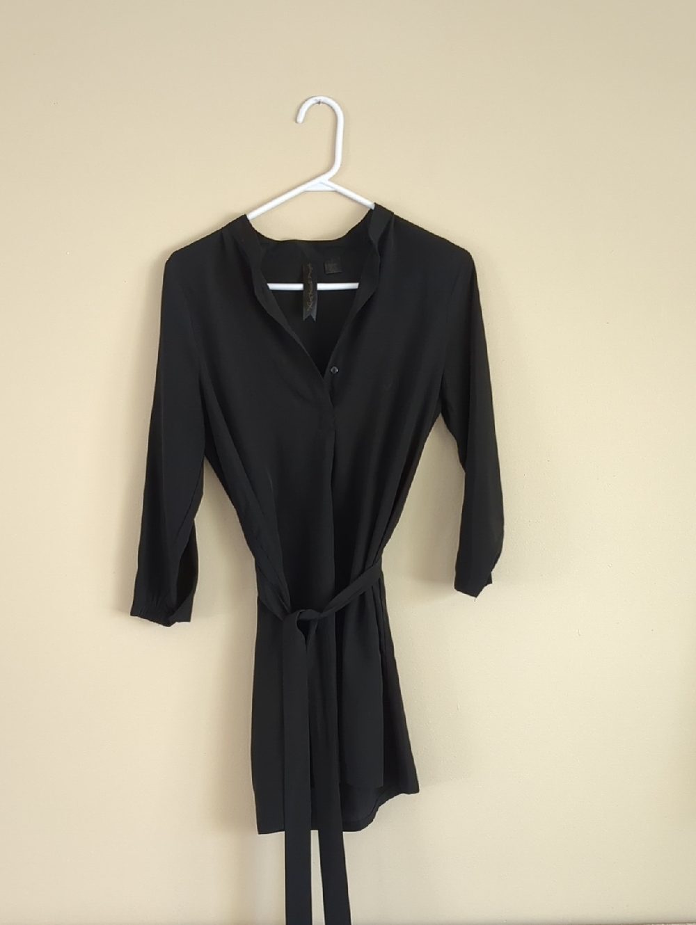 Small Petticoat Alley Solid Black Tie Waist Dress